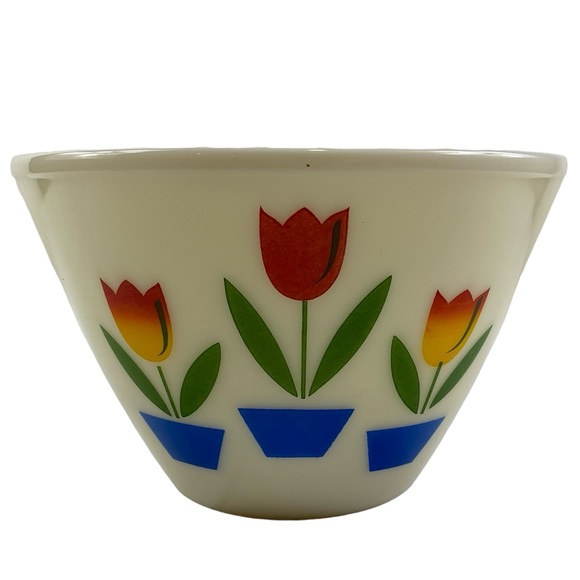 Fire King Other - Vintage Fire King Oven Ware "Ivory" TULIP Mixing Serving Bowl